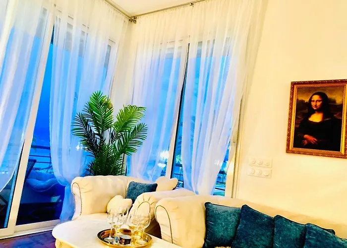 Lejlighed Endless Stunning Mediterranean Sea Views Promenade Des Nice