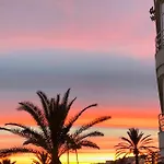 Endless Stunning Mediterranean Sea Views Promenade Des Nice