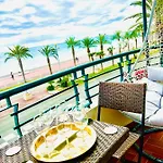 Lägenhet Endless Stunning Mediterranean Sea Views Promenade Des *